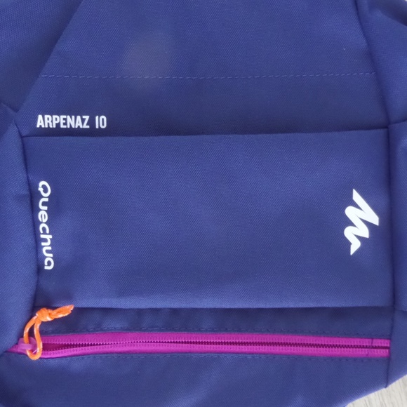 backpack - Picture 6 of 7